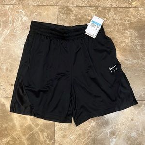 NWT Women’s Nike Basketball Shorts